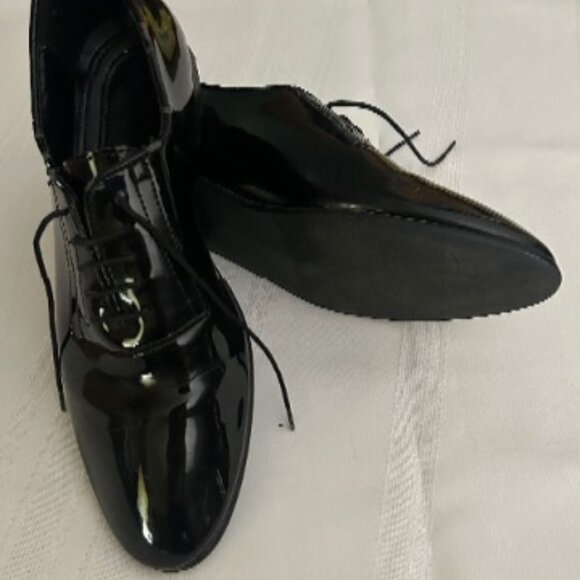 Men's Black Lace Up Patent Leather Dress Shoes Sz. 11M - Picture 1 of 8